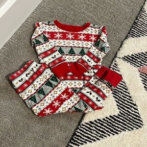 Carter’s Pj set